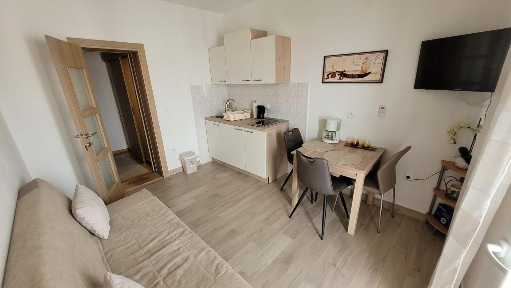 Apartmani Marijanovic Макарска Екстериор снимка