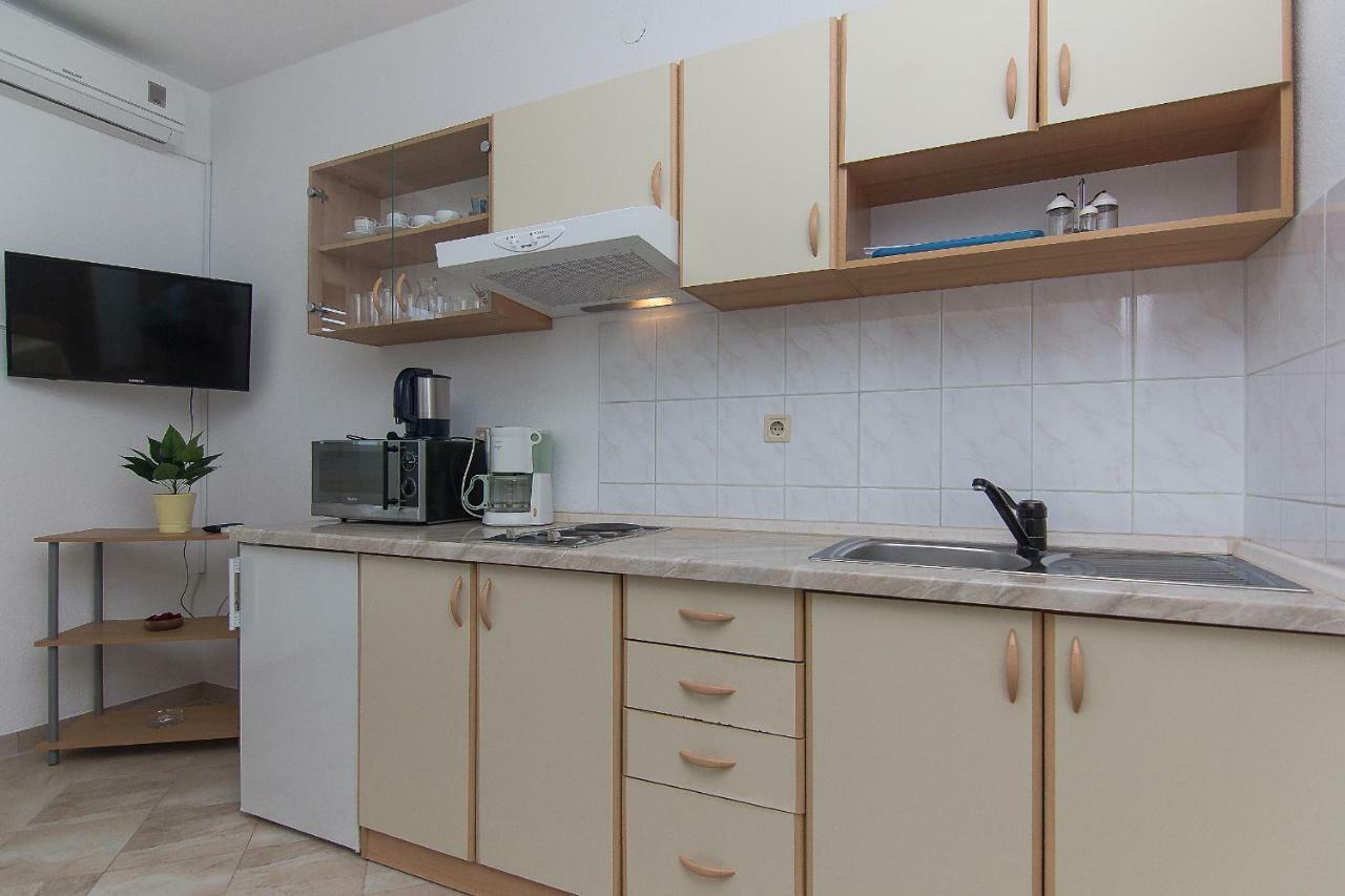 Apartmani Marijanovic Макарска Екстериор снимка