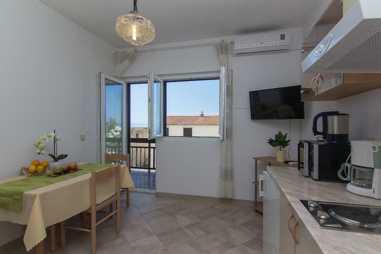 Apartmani Marijanovic Макарска Екстериор снимка